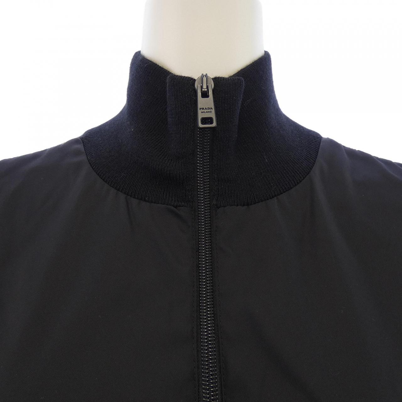 プラダ PRADA トライアングルロゴ P25I72 R212 10FE ブルゾン