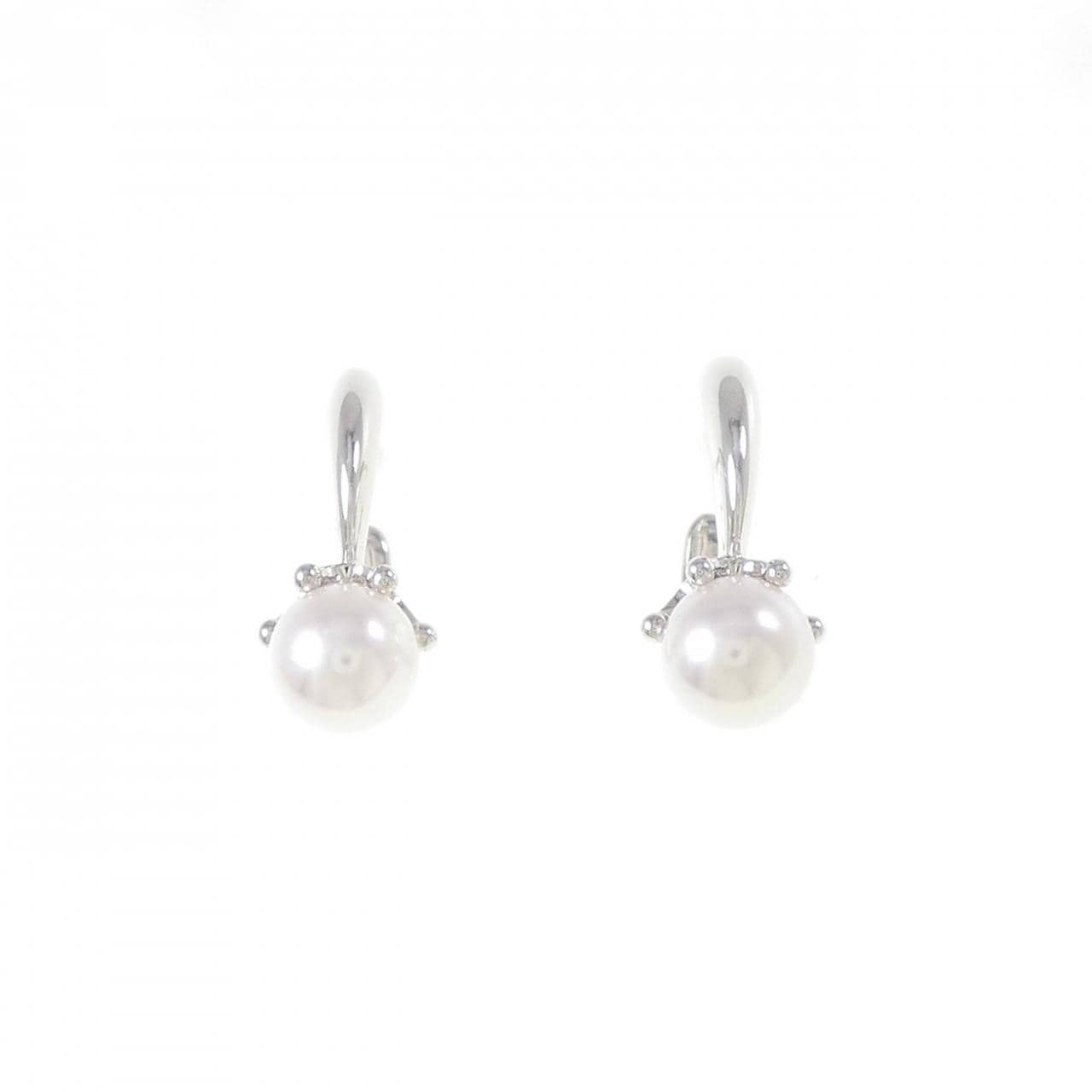 MIKIMOTO Akoya pearl earrings 5.8mm