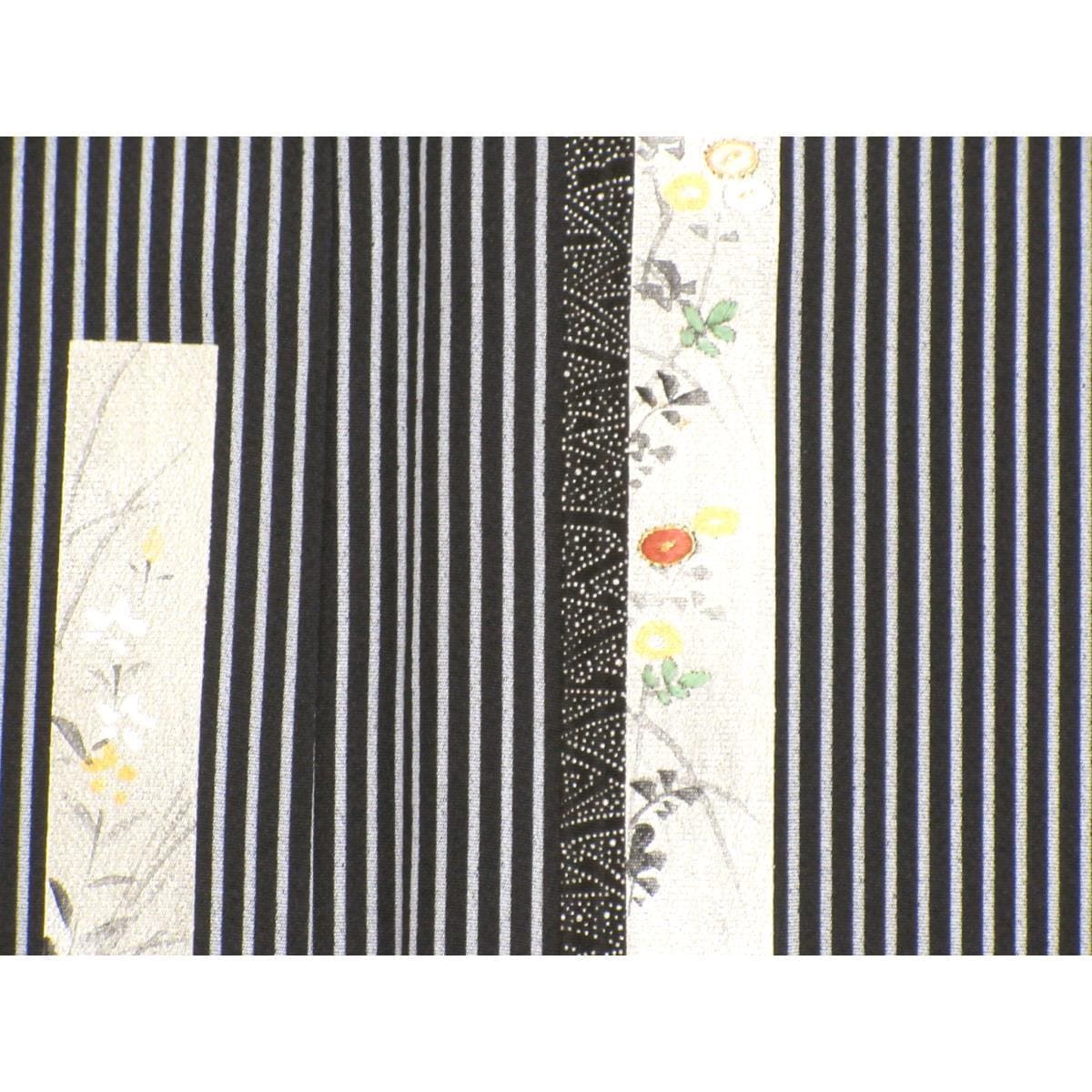 穿著友禪金彩繡花