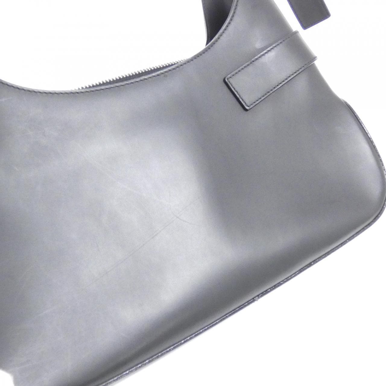 サルヴァトーレフェラガモ 21 0170 ショルダーバッグ