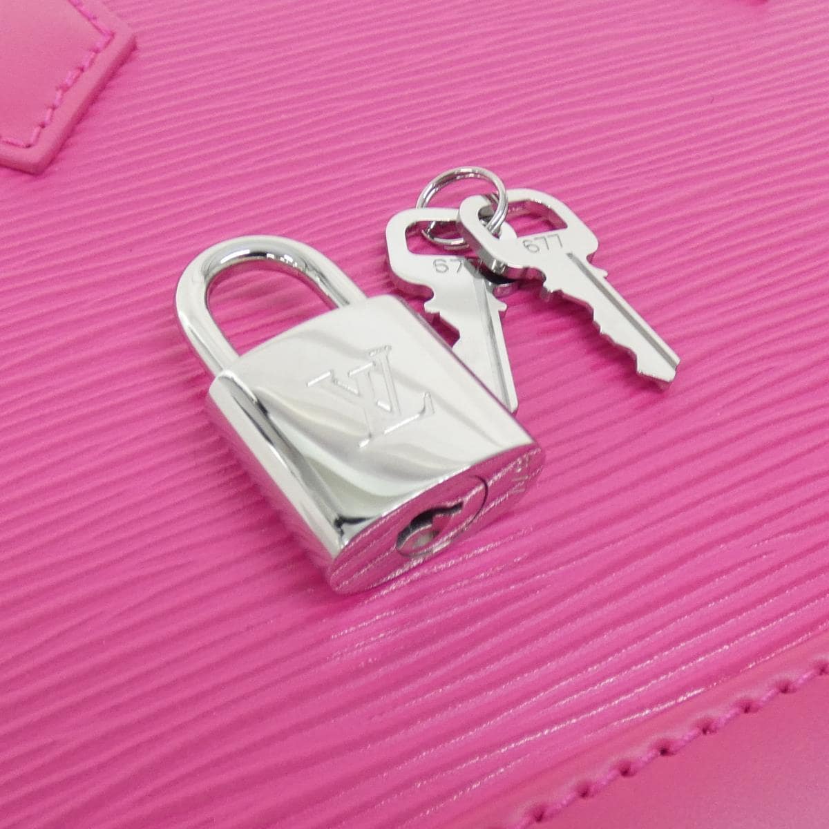 【未使用品】ルイヴィトン　エピ　アルマＢＢ　Ｍ２８９０２　バッグ