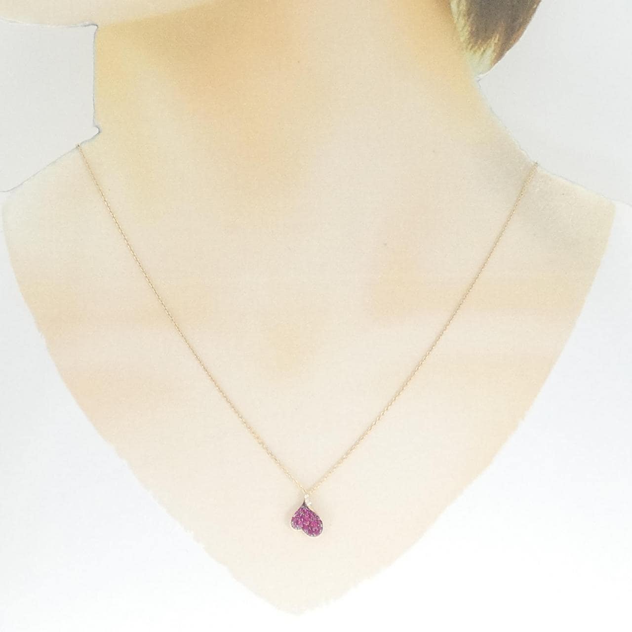 ローズ ヴィフ ルビー ネックレス 0.33CT