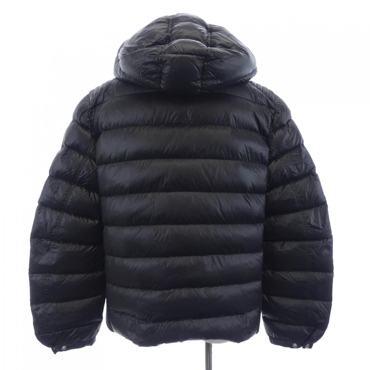 Prada Triangle Logo SGA654 R142 AR0 Down Jacket