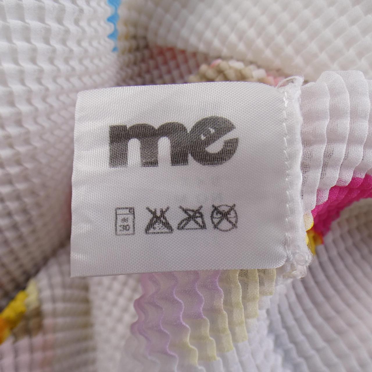 ミーイッセイミヤケ me ISSEY MIYAKE トップス
