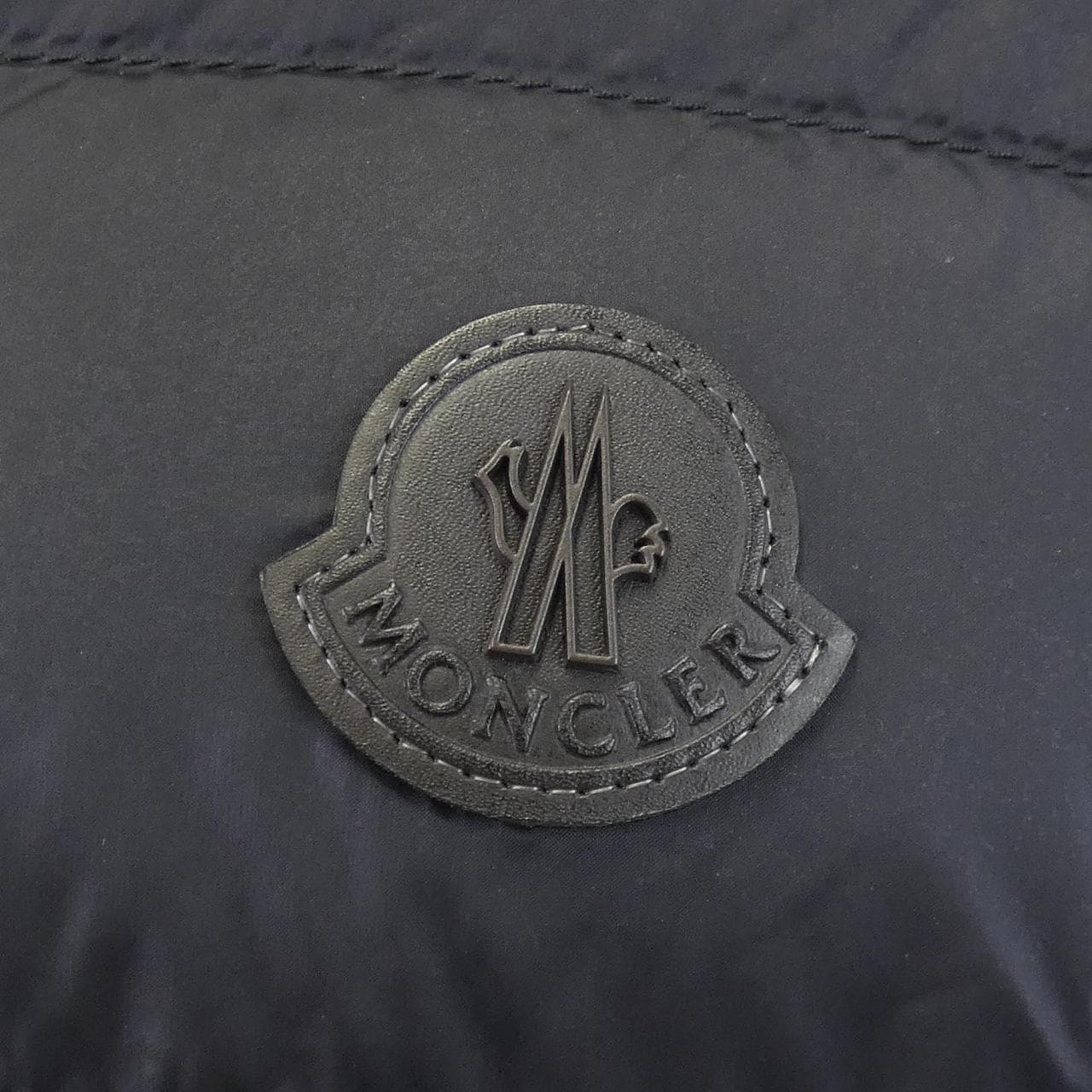 モンクレール MONCLER 20918G00035 ダウンジャケット