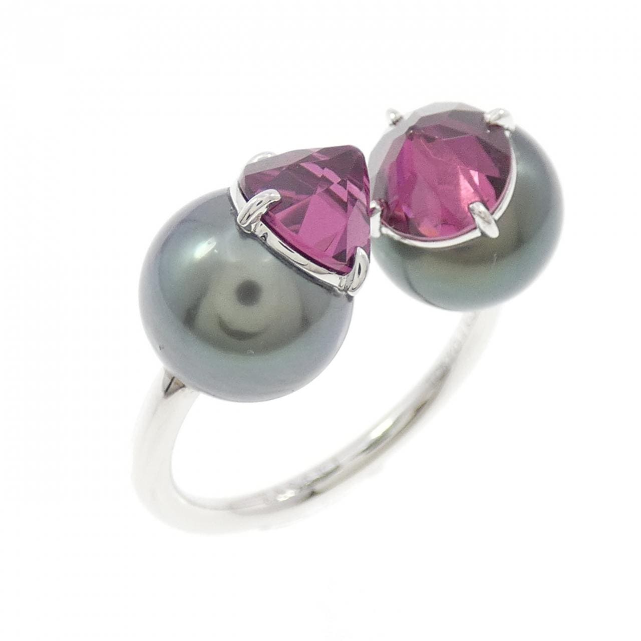 タサキ リファインド リベリオン スグネチャー リング