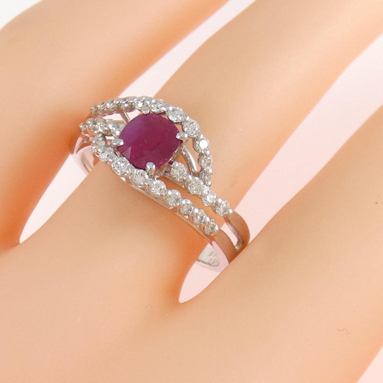 K18WG ルビー リング 1.02CT
