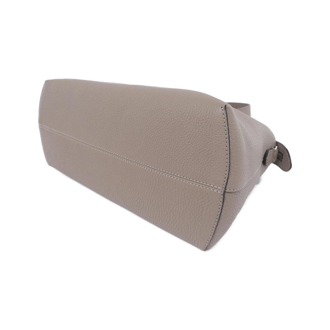 [BRAND NEW] FENDI SELLERIA By The Way Large 8BL156 ASU2 Bag