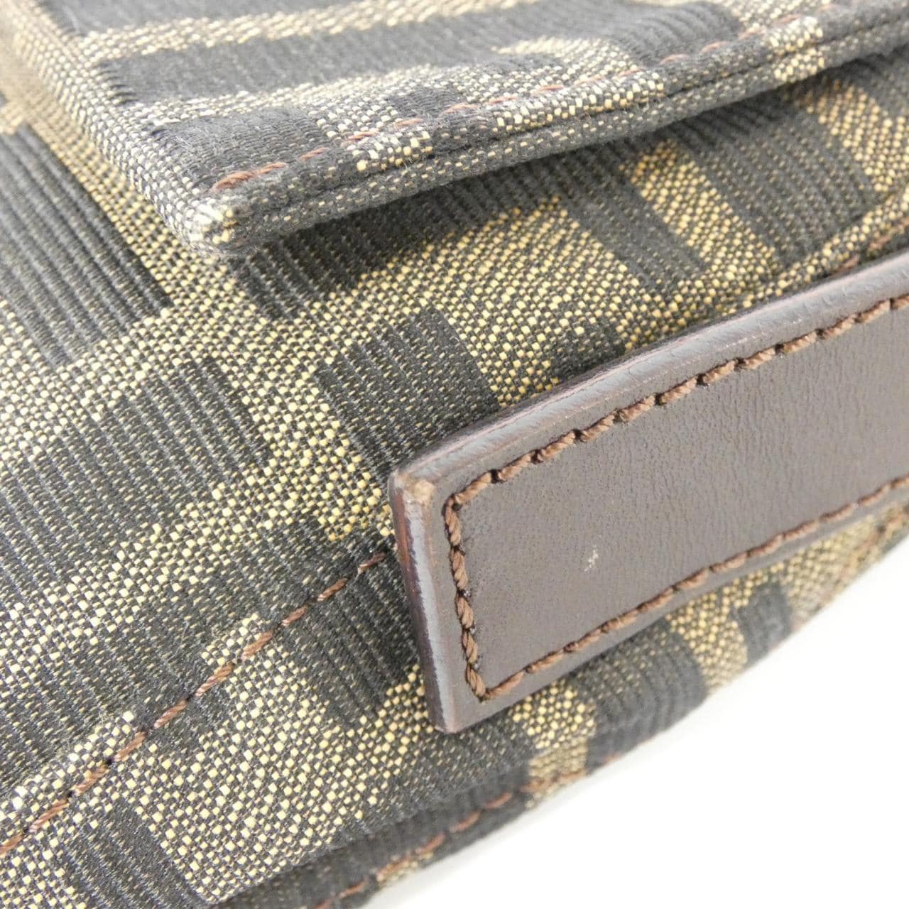 【ヴィンテージ】フェンディ バゲット 26424 ショルダーバッグ