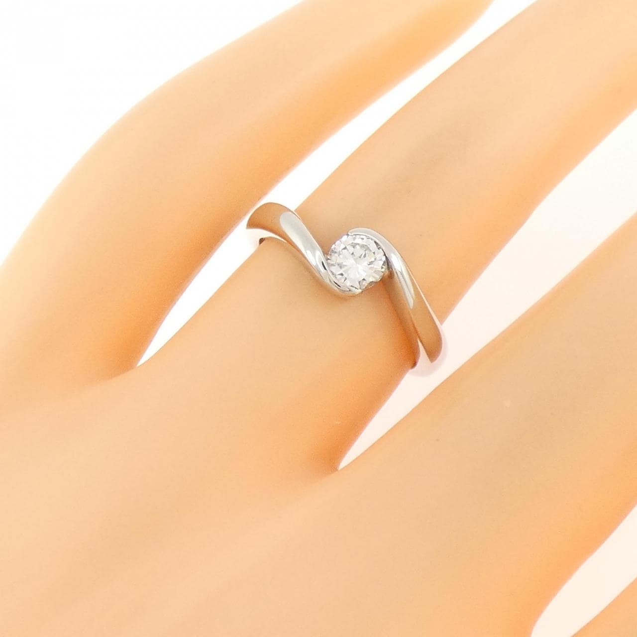 PT900 ダイヤモンド リング 0.28CT