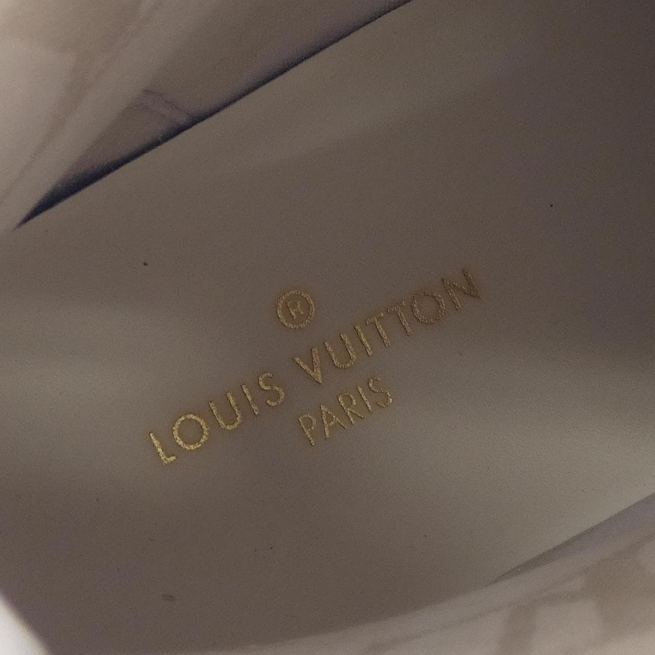 ルイヴィトン LOUIS VUITTON CL0260 スニーカー