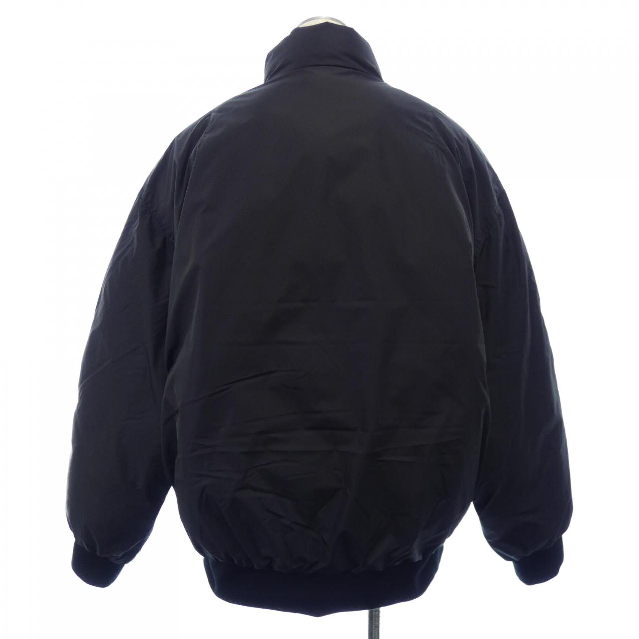 プラダ PRADA トライアングルロゴ SGC842 SOOO 16BF ダウンジャケット