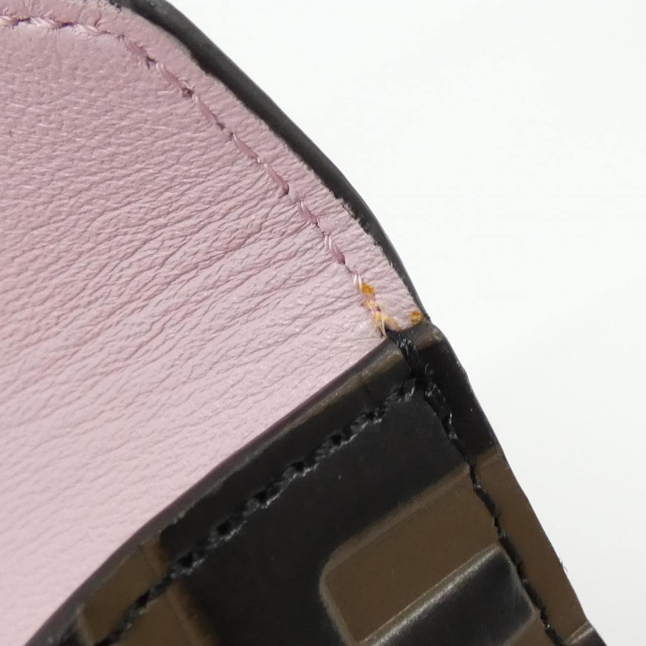 フェンディ F IS FENDI BUSTA MEDIUM 8N0151 A6CB ポーチ