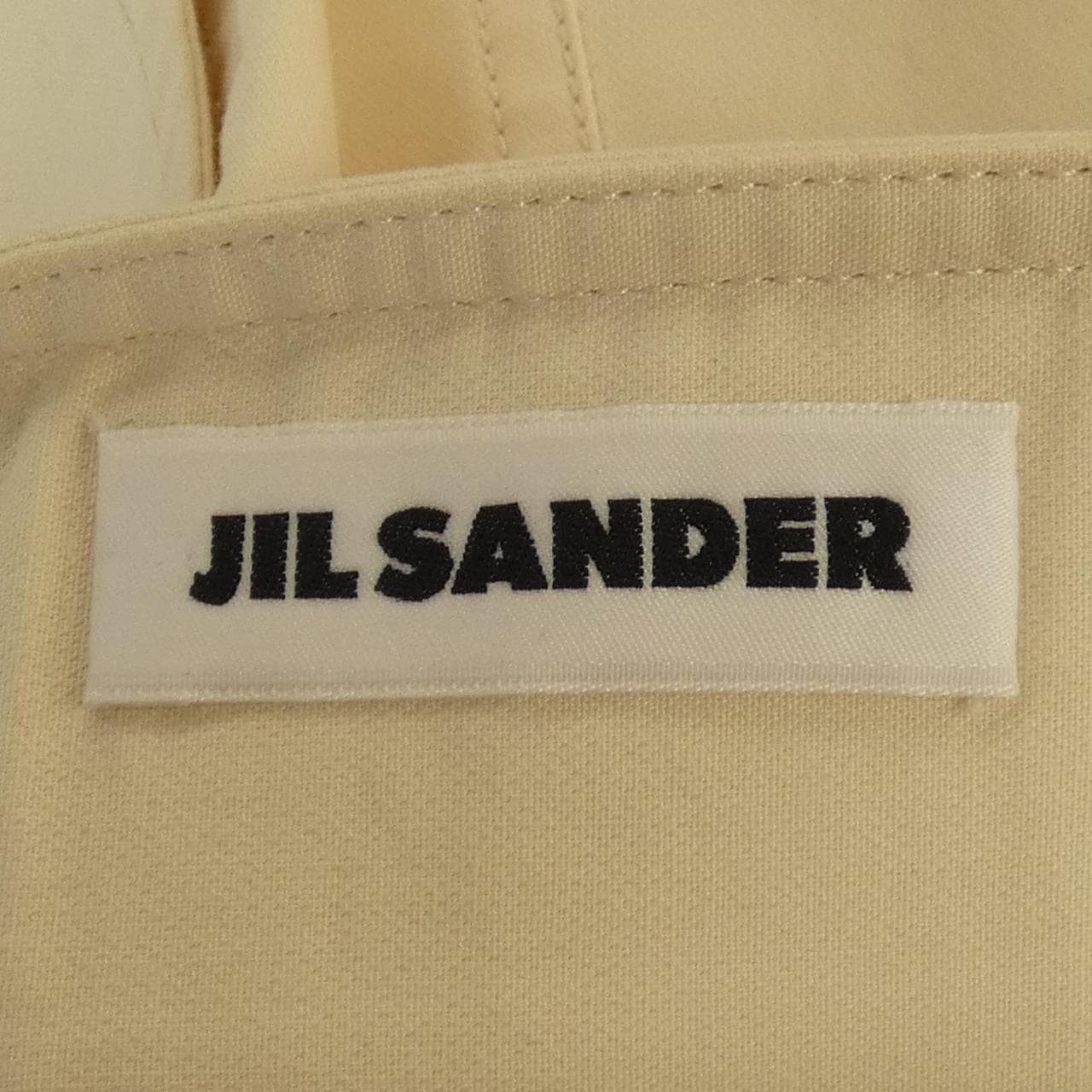 ジルサンダー JIL SANDER JSPS311505WS24160011 ショートパンツ