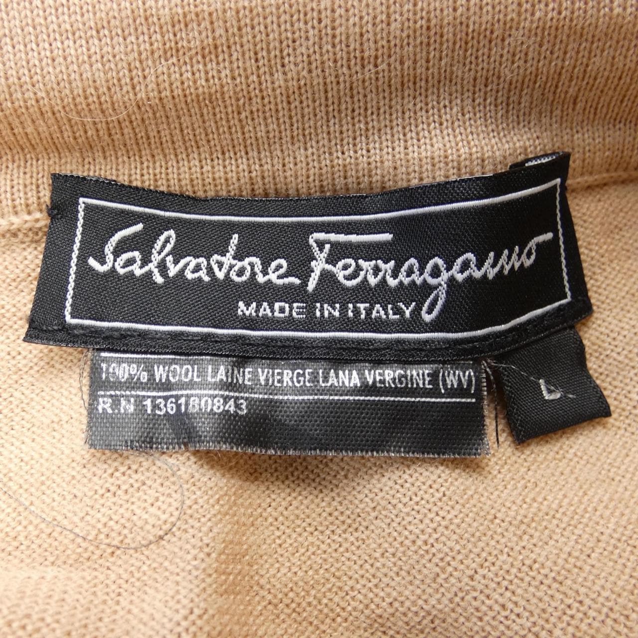 サルヴァトーレフェラガモ SALVATORE FERRAGAMO ニット