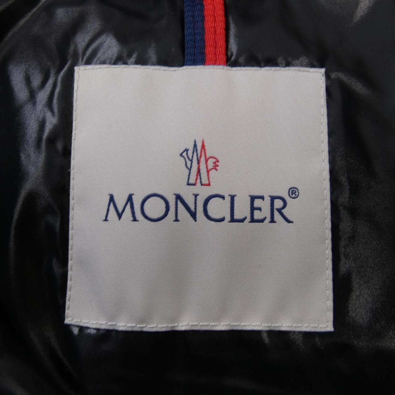 MONCLER蒙克勒羽绒服