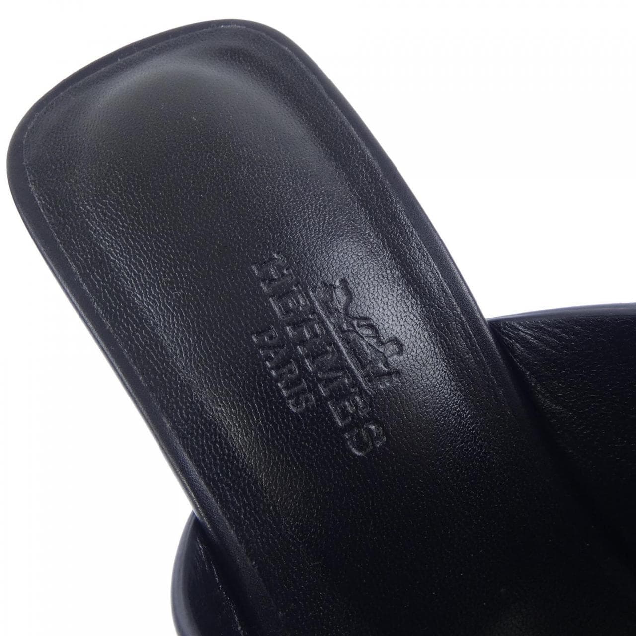 エルメス HERMES カイリー KYLIE 251200Z サンダル