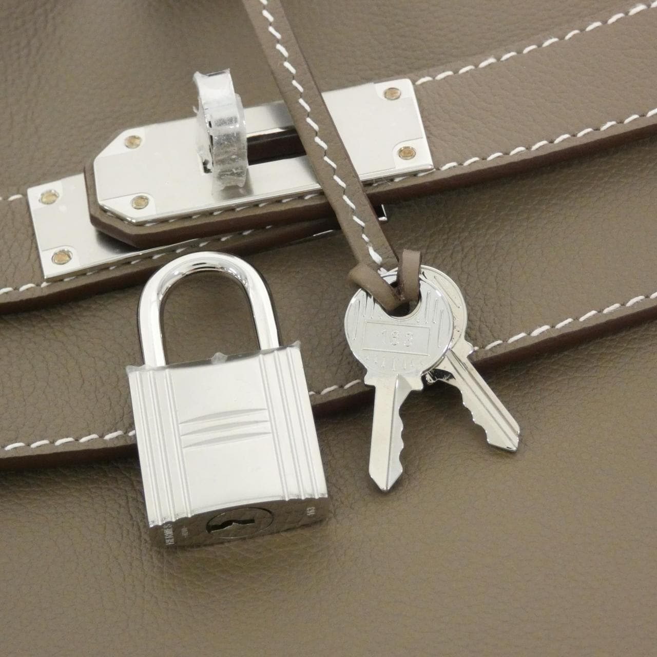 エルメス ケリー メッセンジャー PM 084946CK ショルダーバッグ