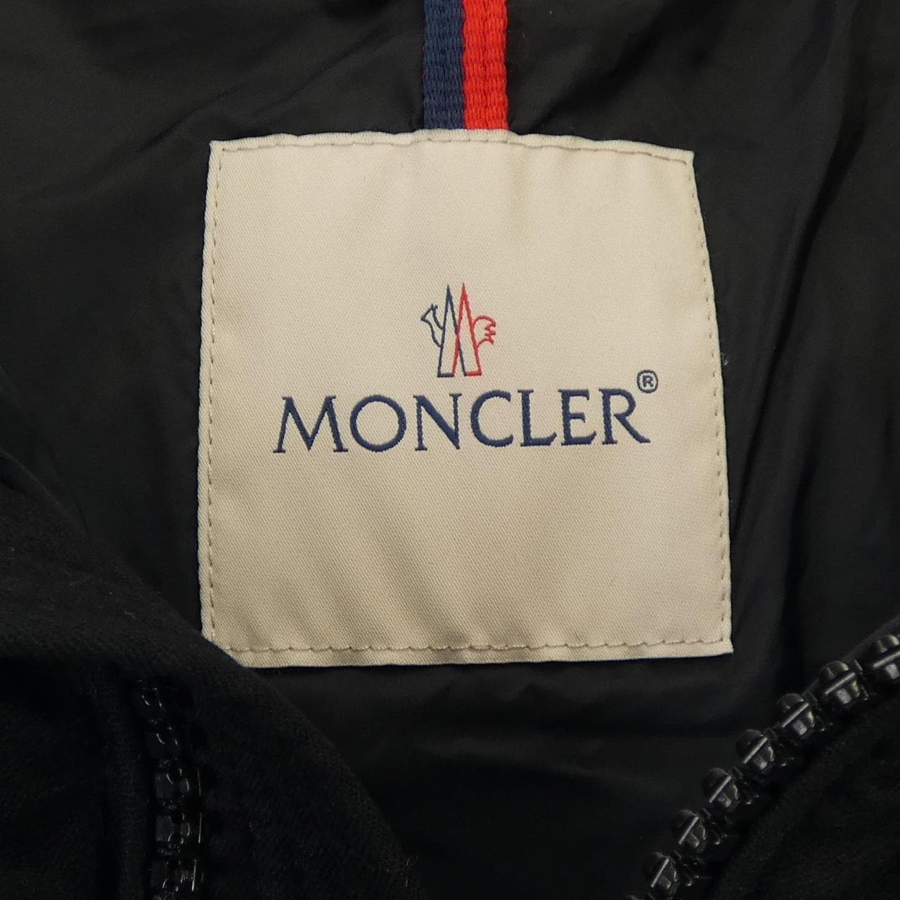 MONCLER蒙克勒羽絨服