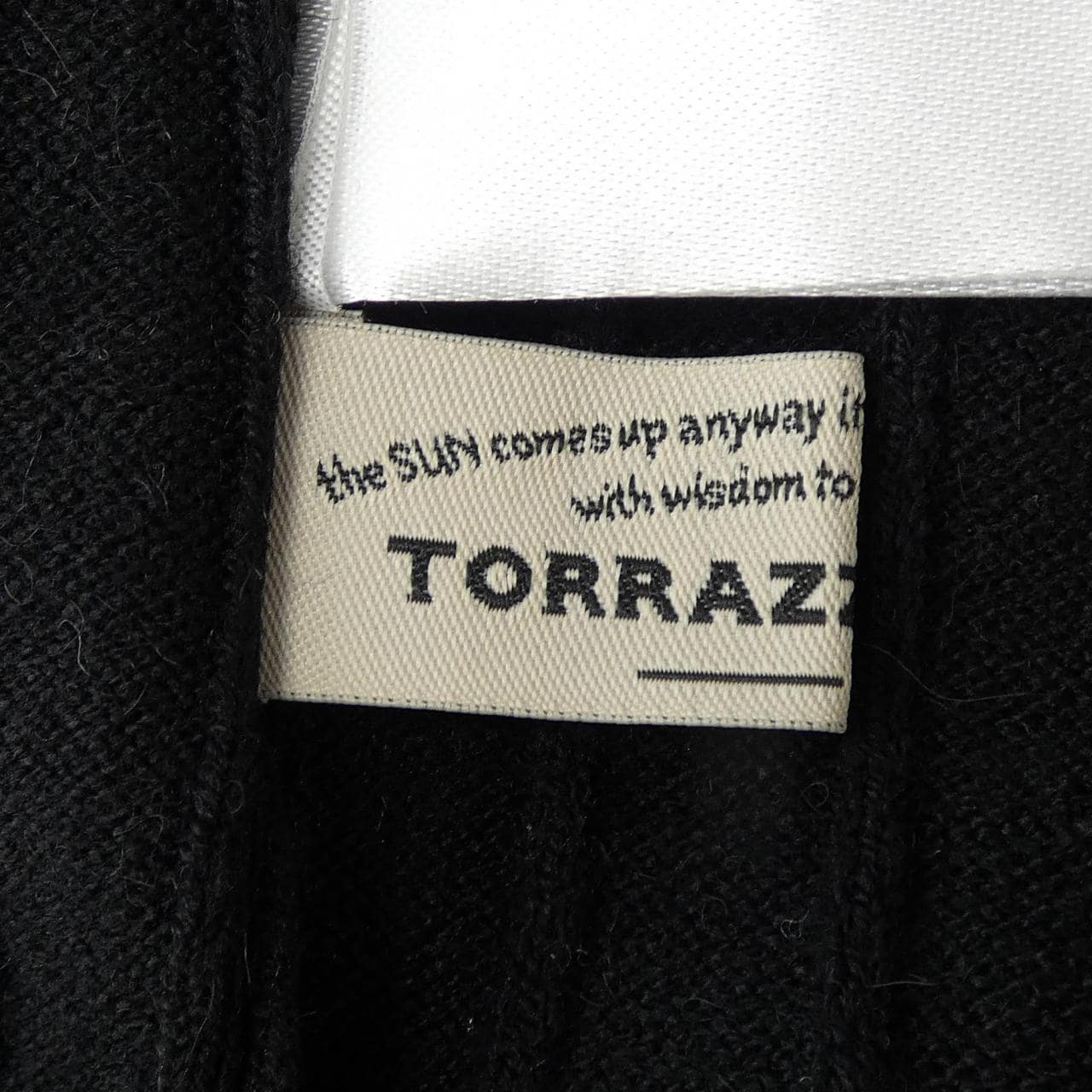 トラッゾドンナ TORRAZZO DONNA ニット