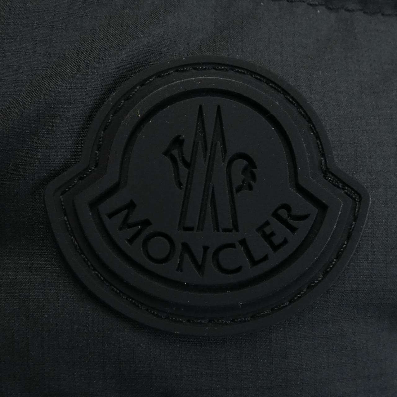 モンクレール MONCLER ダウンベスト