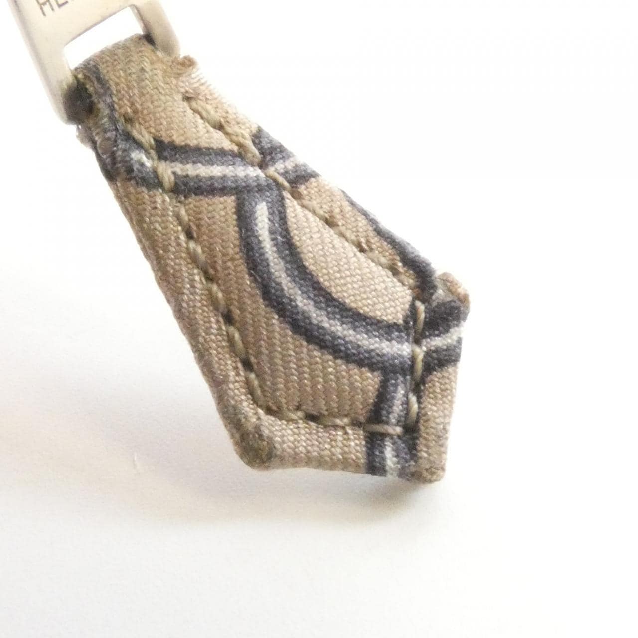 エルメス GRAND FIL D'ARGENT シルク イン コンパクト 066393CK 財布