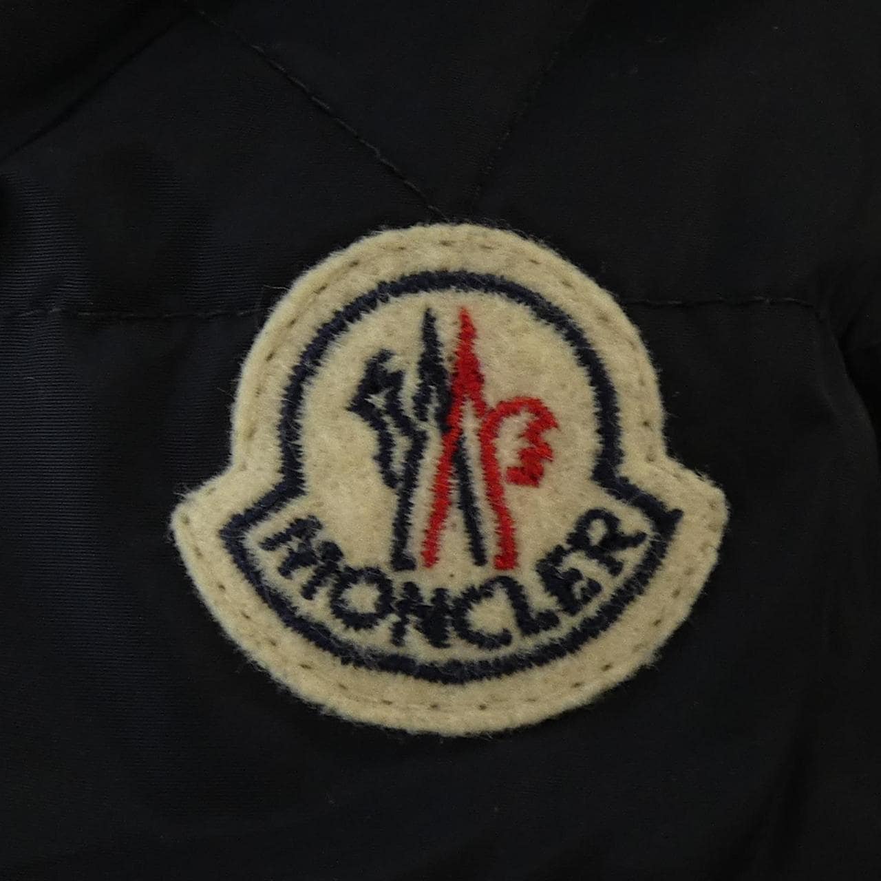 モンクレール MONCLER SERRE ダウンジャケット