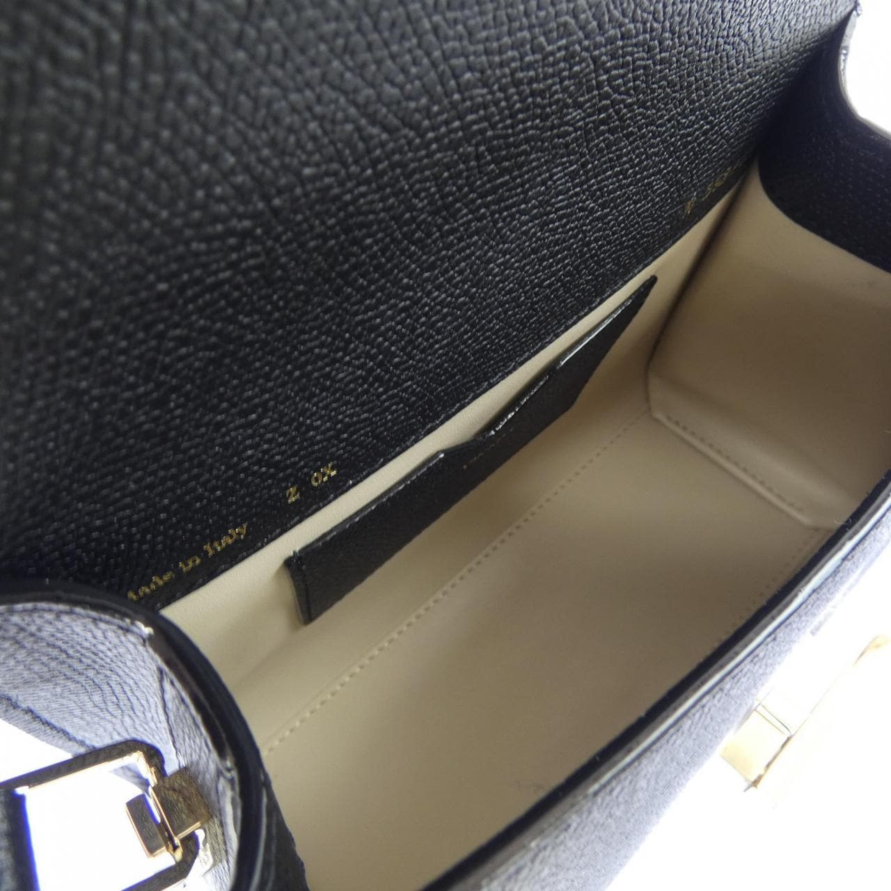 ヴァレクストラ VALEXTRA イジィデ ISIDE WBES0022028LOC99 BAG