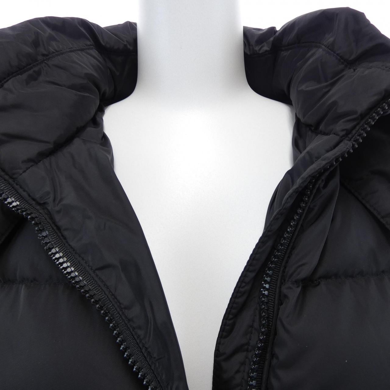 モンクレール MONCLER CHARPAL ダウンコート