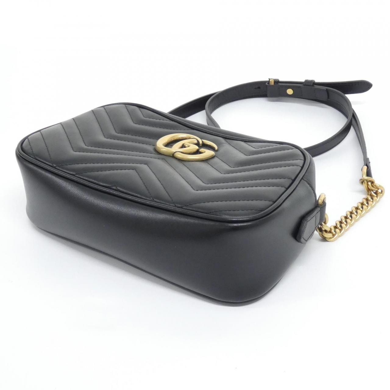 グッチ GG MARMONT 447632 DTD1T ショルダーバッグ