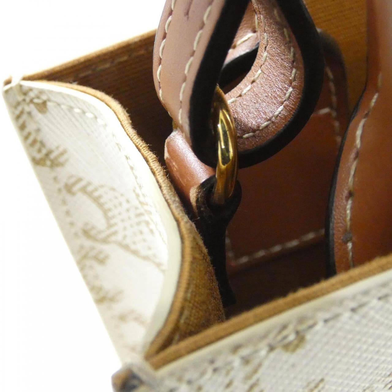 セリーヌ ミニ バーティカル カバ 194372BZK バッグ