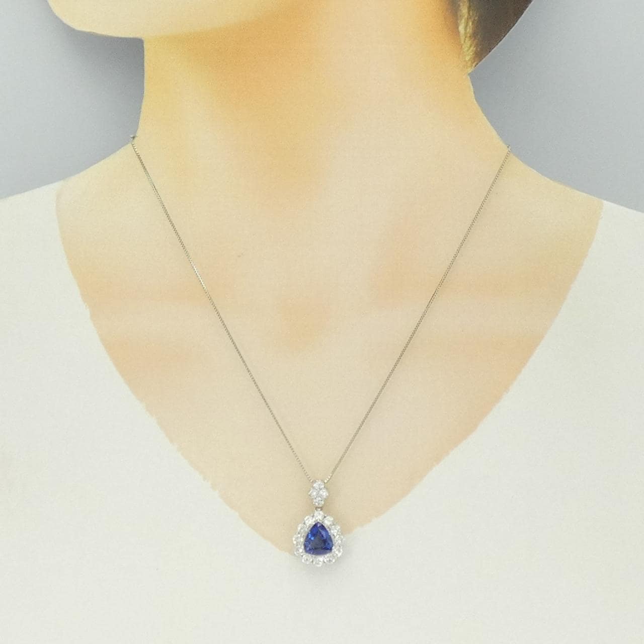 PT900/PT850 サファイヤ ネックレス 3.23CT