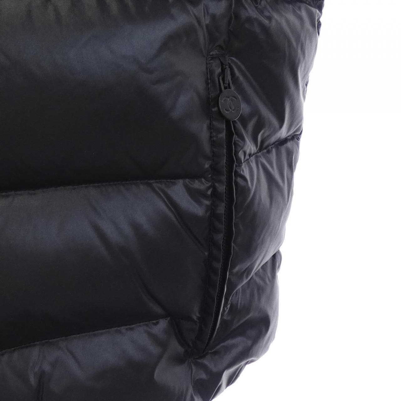 シャネル CHANEL P59430V31559 ダウンベスト