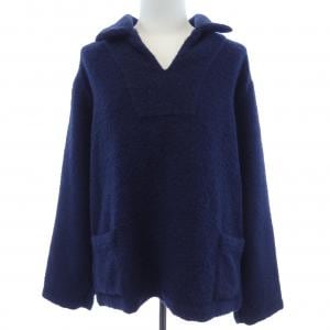 ピオンボ PIOMBO トップス