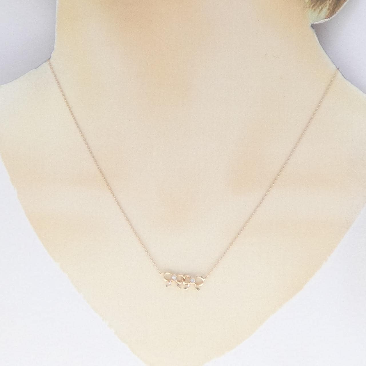 フォリフォリ リボン ダイヤモンド ネックレス 0.04CT