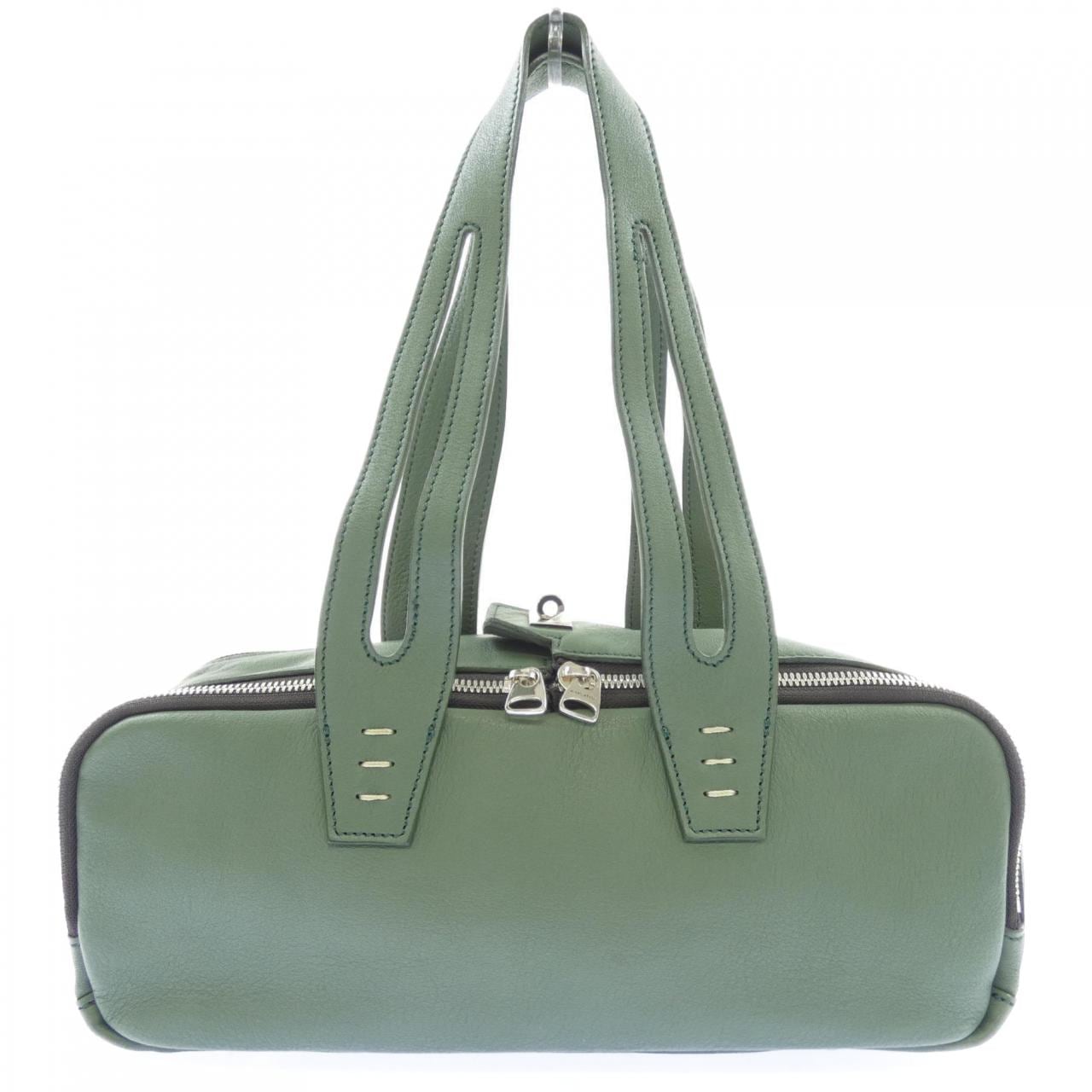 アヴァケーション A VACATION BAG