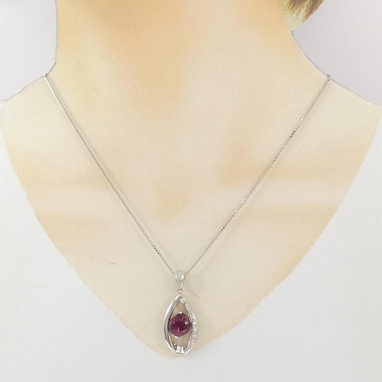 PT900/PT850 トルマリン ネックレス 3.54CT