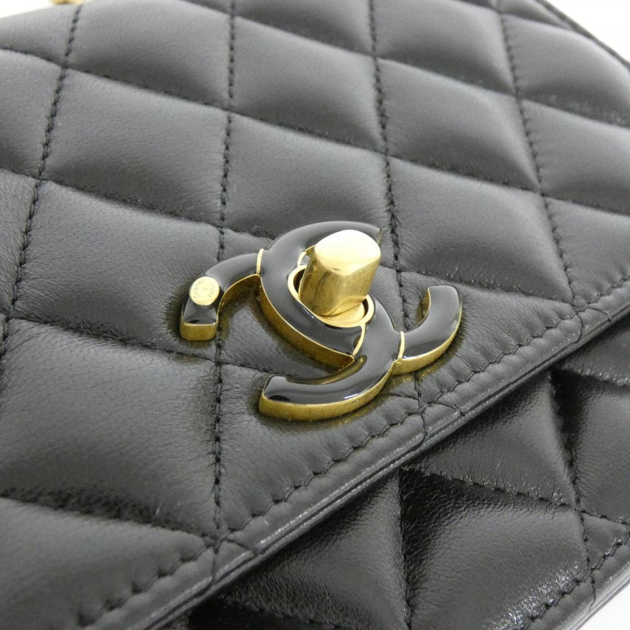 CHANEL AP3938 鏈條錢包