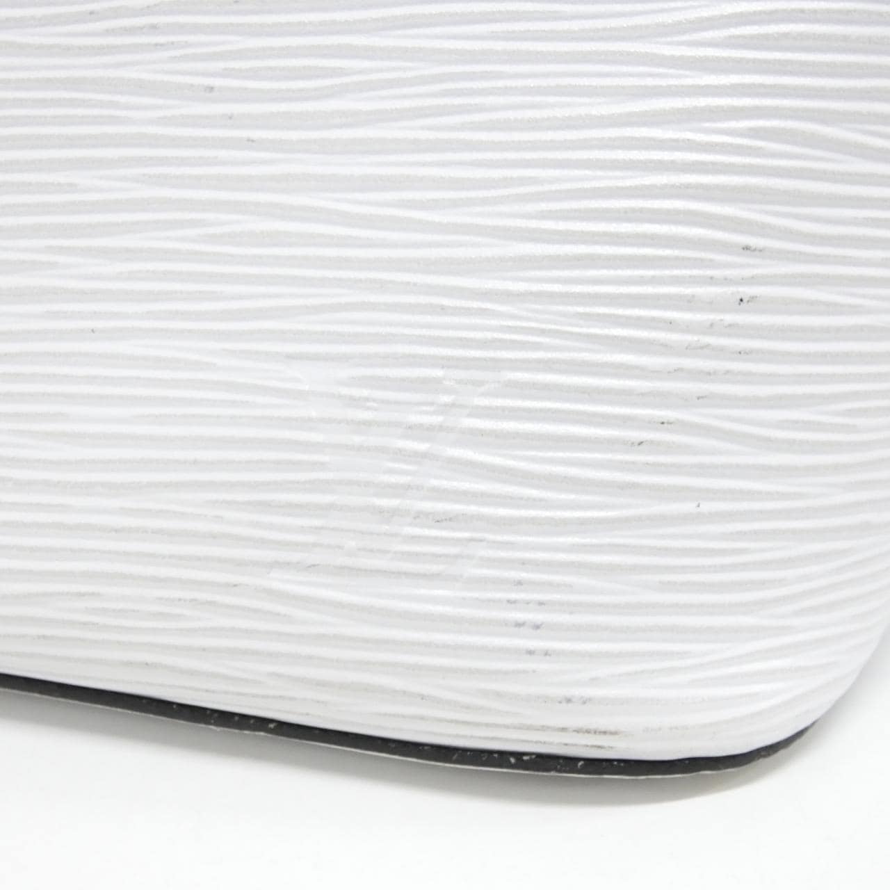 ルイヴィトン エピ ネヴァーフル MM M55591 バッグ