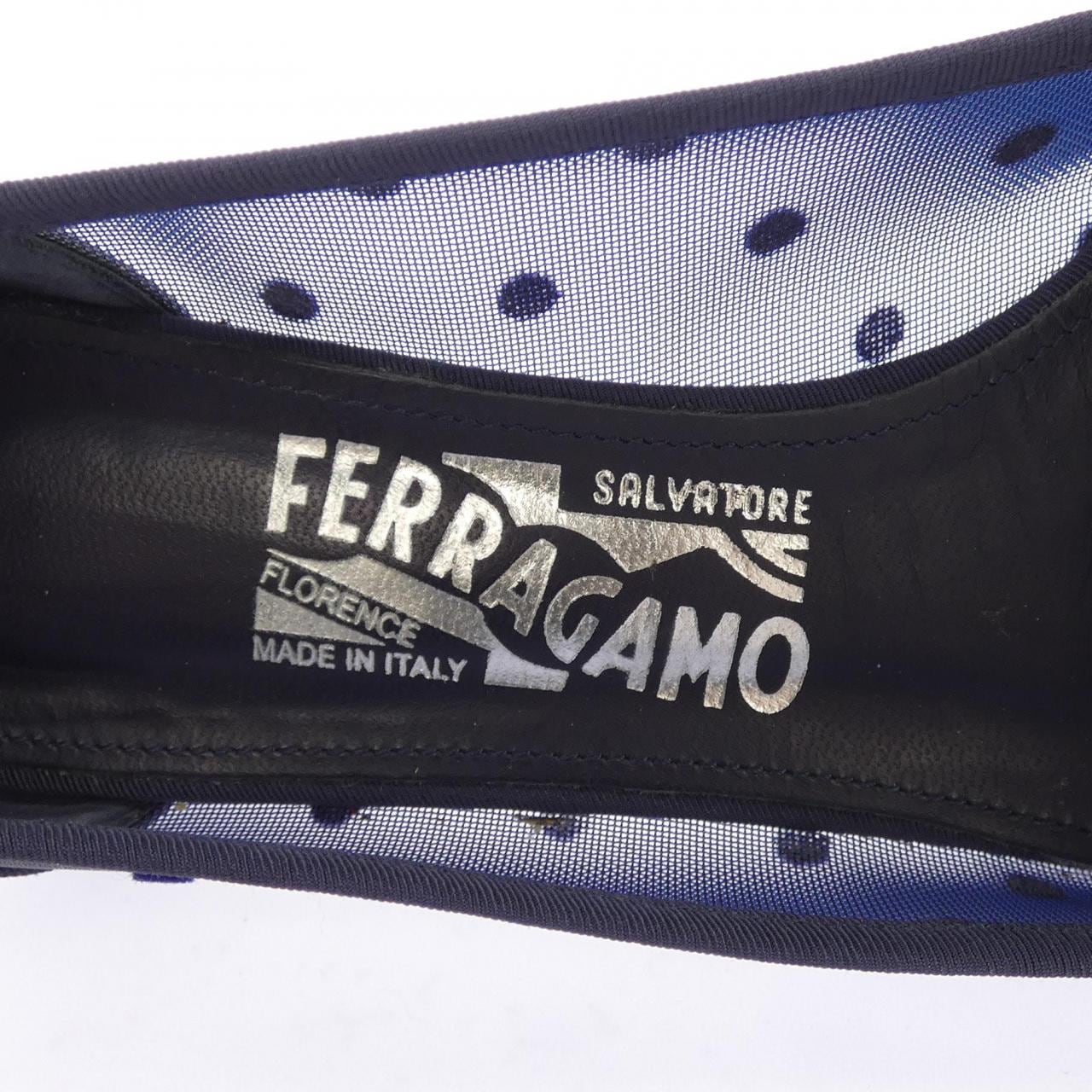 サルヴァトーレフェラガモ SALVATORE FERRAGAMO パンプス