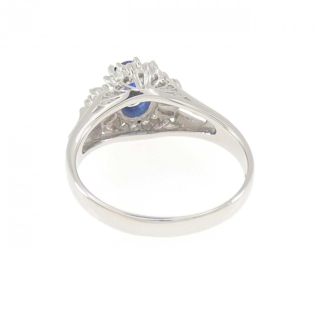PT900 サファイヤ リング 0.84CT