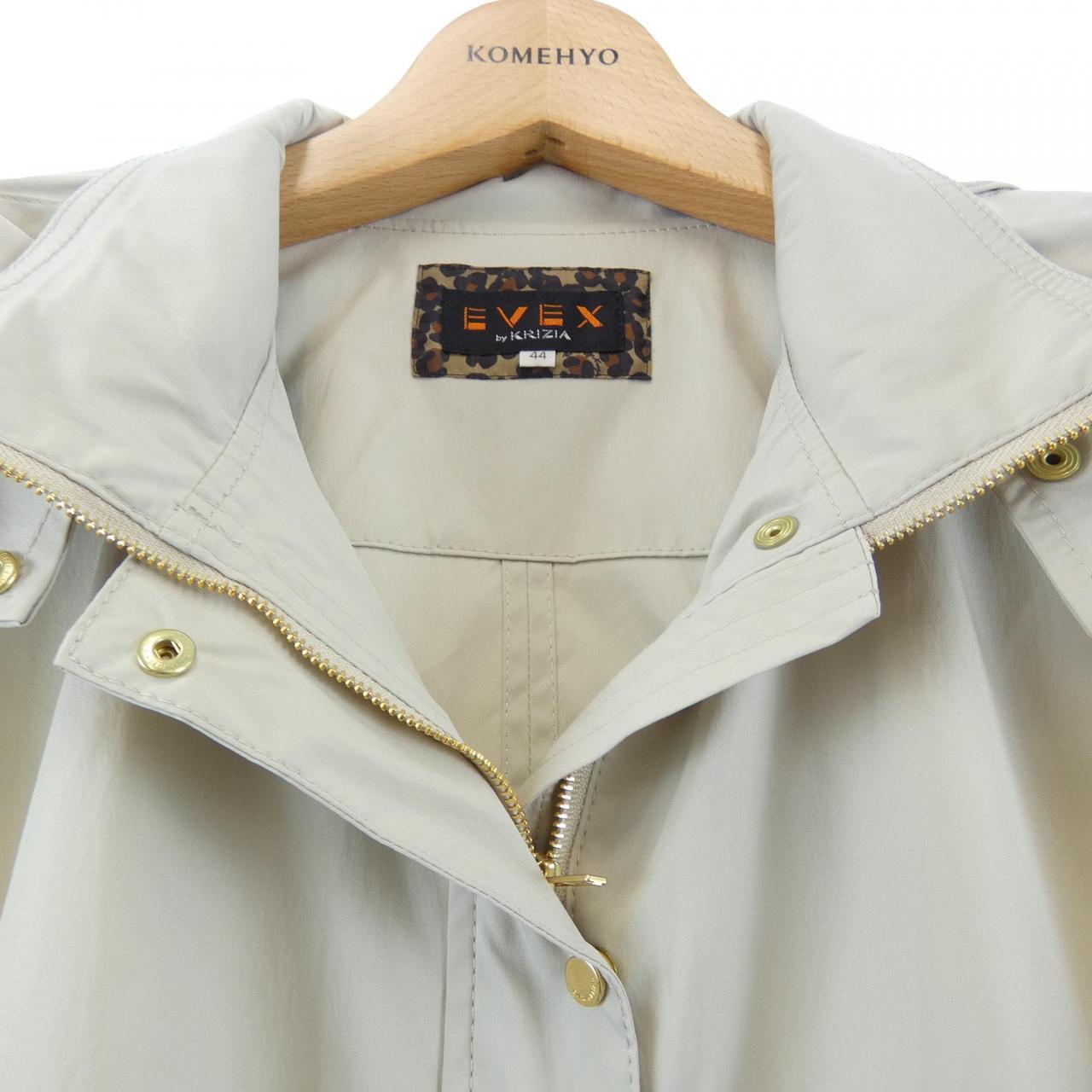エヴェックスバイクリツィア EVEX BY KRIZIA コート