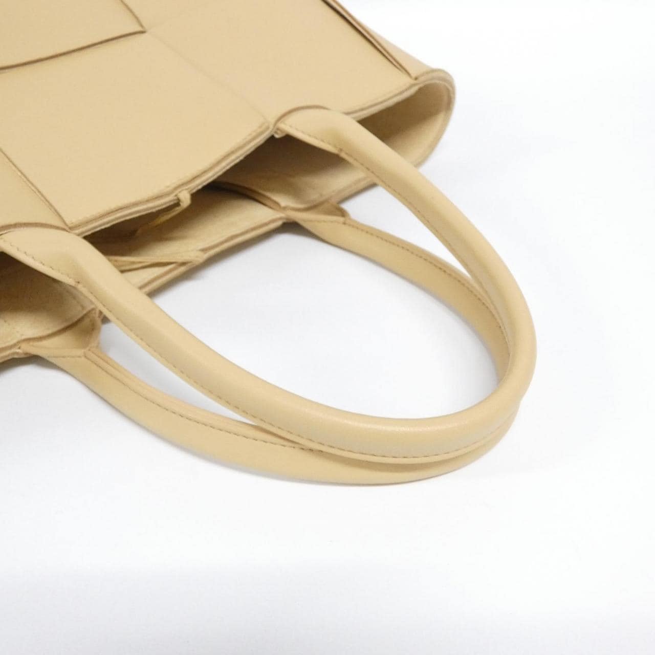 ボッテガヴェネタ 652867 VMAY5 バッグ