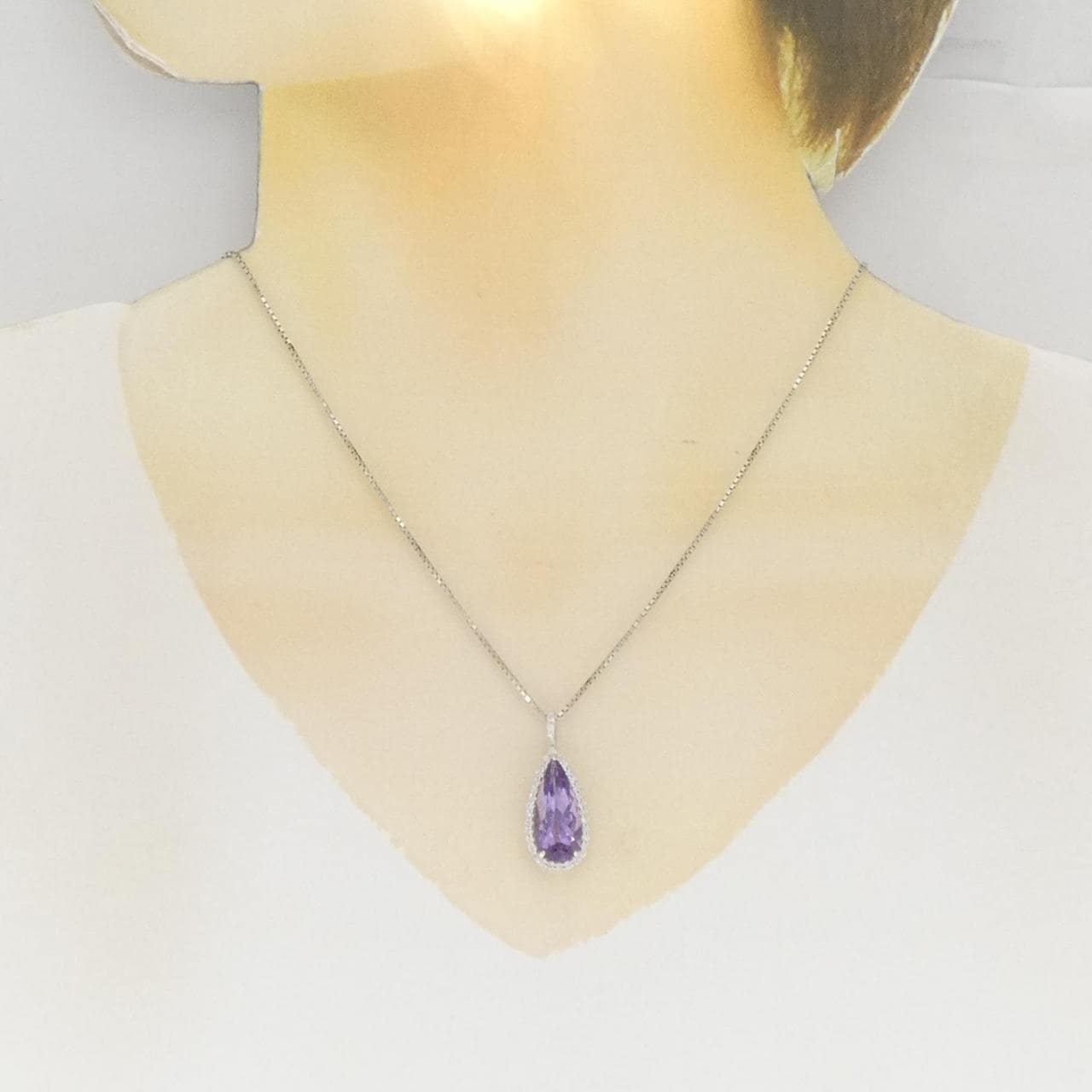 K18WG/PT Amethyst Necklace 4.44CT