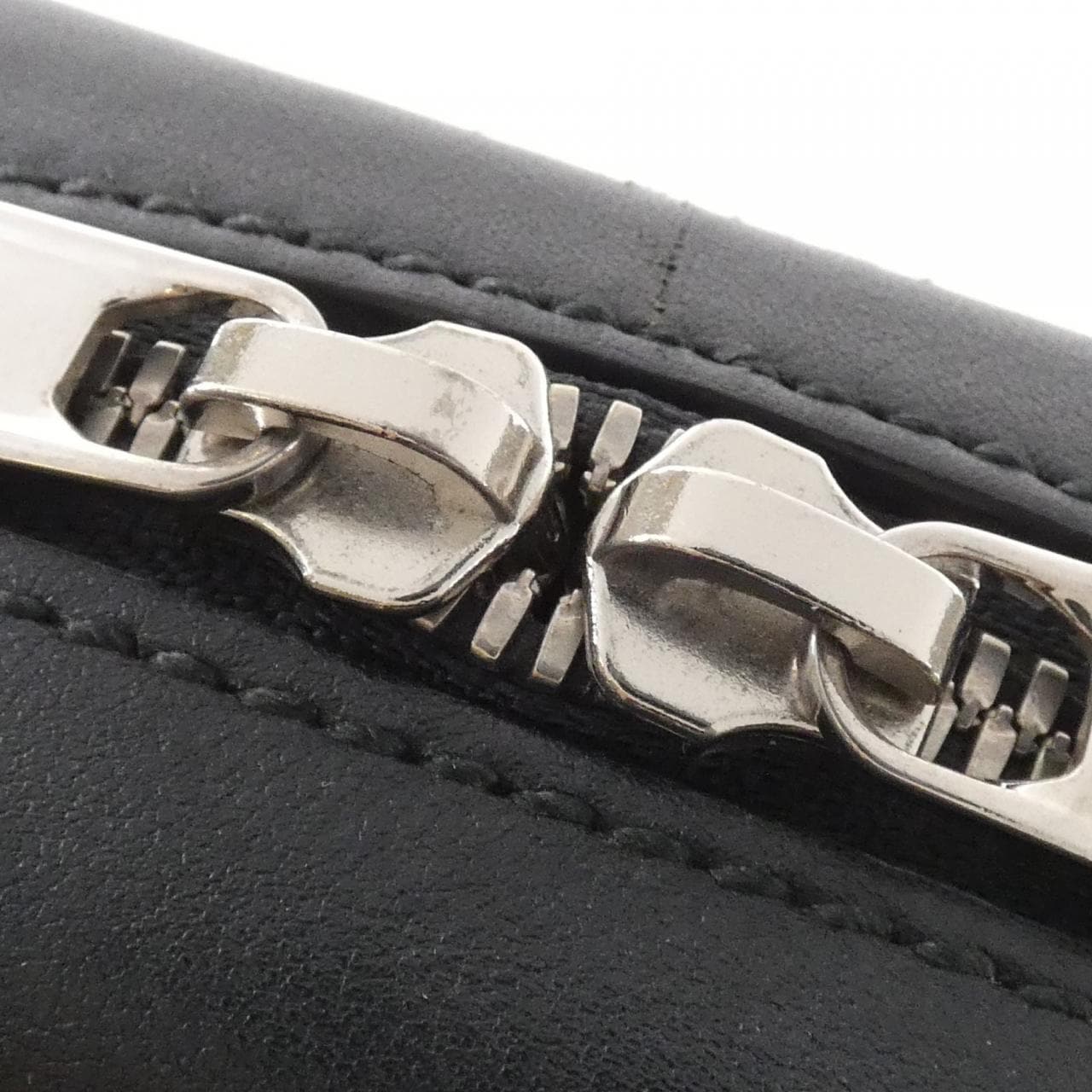 グッチ 523234 DMTDN ショルダーバッグ