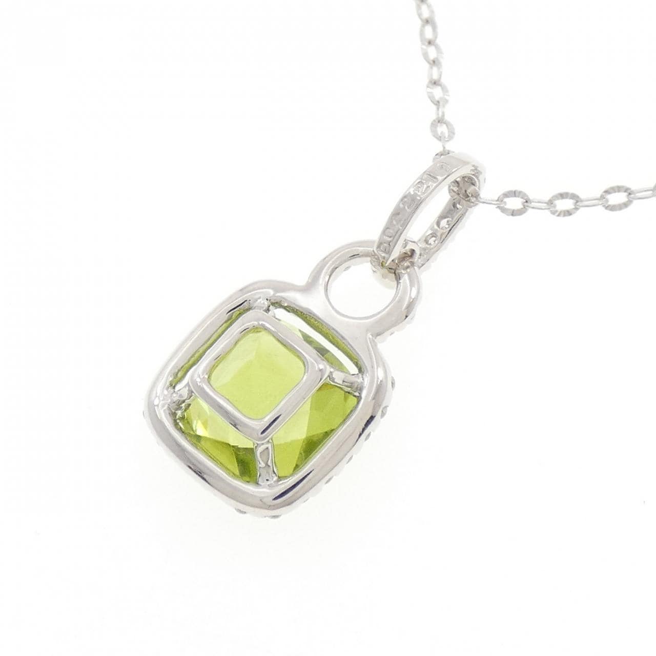 K18WG ペリドット ネックレス 2.19CT