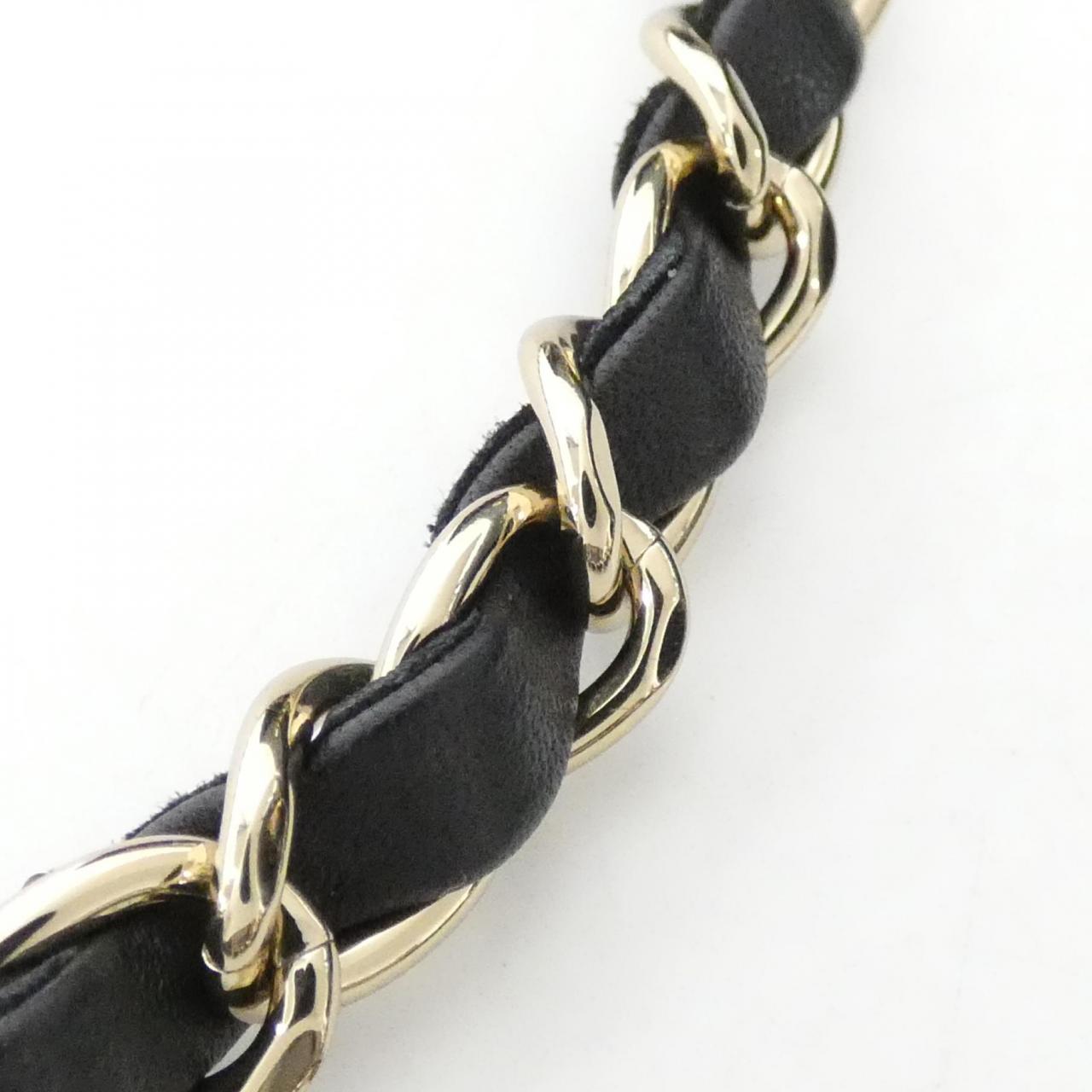 シャネル バッグ