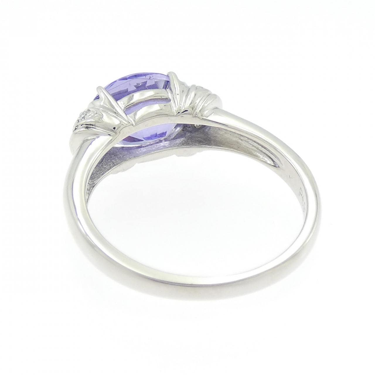 PT900 タンザナイト リング 2.36CT
