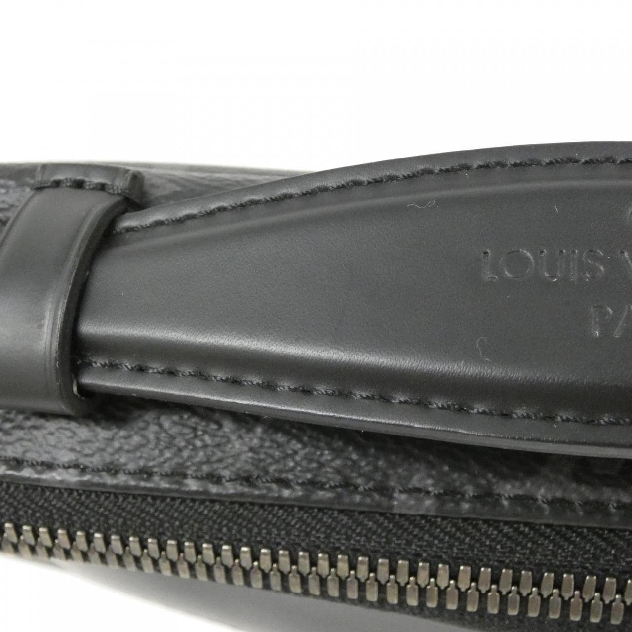 ルイヴィトン モノグラム エクリプス バムバッグ M42906 ショルダーバッグ