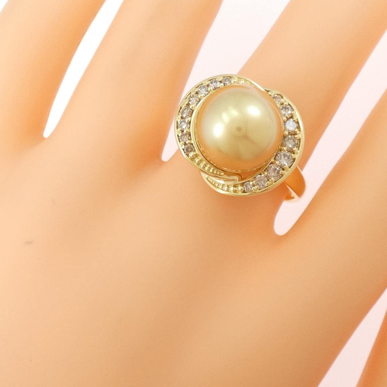 ジーエスティービー 白蝶パール リング 11.7mm